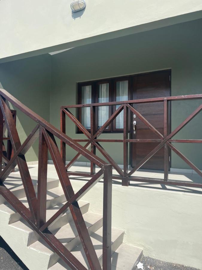 Cataleya Apartments Near Airport Willemstad Exterior foto