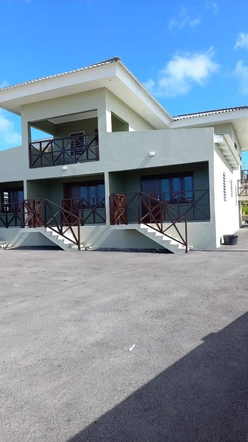 Cataleya Apartments Near Airport Willemstad Exterior foto